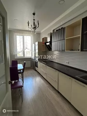 1-комнатная квартира, этаж 19 из 20, 55 м²
