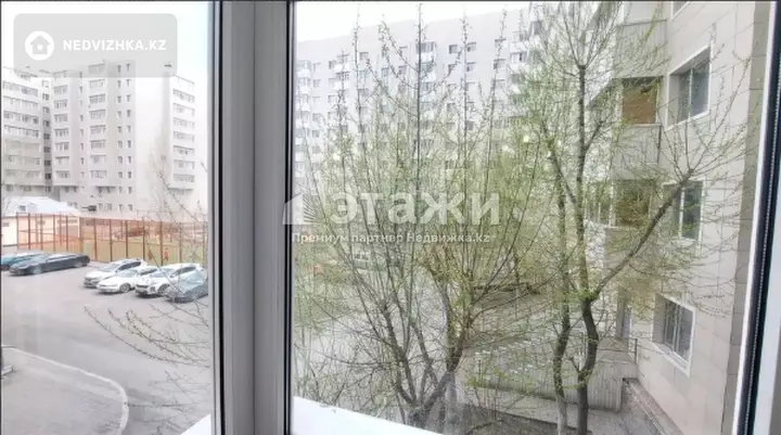 60 м², 3-комнатная квартира, этаж 2 из 10, 60 м², изображение - 1