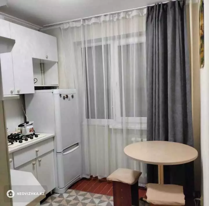45 м², 2-комнатная квартира, этаж 3 из 4, 45 м², изображение - 1
