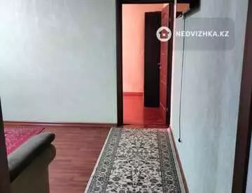 2-комнатная квартира, этаж 3 из 4, 45 м²