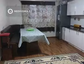 5-комнатный дом, 5 соток, 500 м²