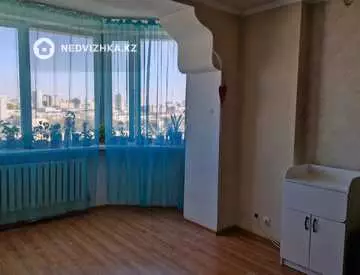 2-комнатная квартира, этаж 10 из 18, 70 м²