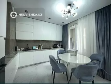 3-комнатная квартира, этаж 4 из 16, 97 м²