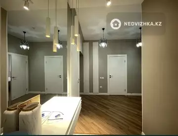 3-комнатная квартира, этаж 4 из 16, 97 м²