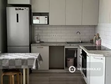 2-комнатная квартира, этаж 12 из 12, 60 м²