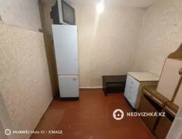 3-комнатная квартира, этаж 2 из 5, 60 м², на длительный срок