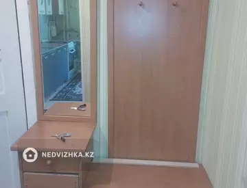 2-комнатная квартира, этаж 1 из 10, 49 м², на длительный срок