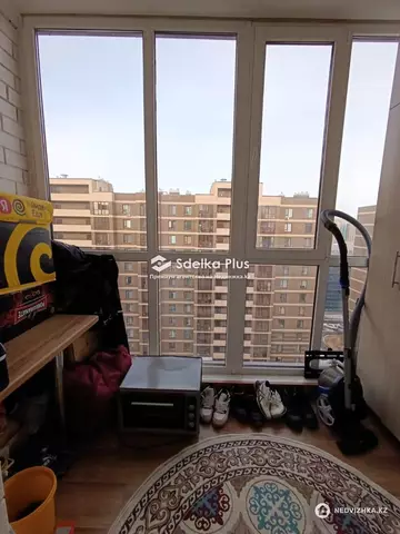 1-комнатная квартира, этаж 11 из 12, 39 м²