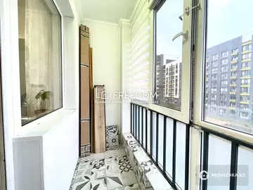 2-комнатная квартира, этаж 4 из 9, 64 м²