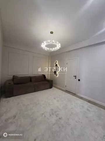2-комнатная квартира, этаж 2 из 5, 48 м²