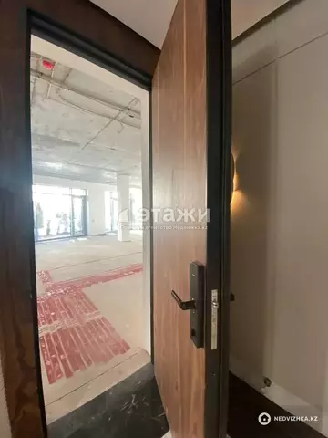 400 м², 8-комнатная квартира, этаж 1 из 3, 400 м², изображение - 5