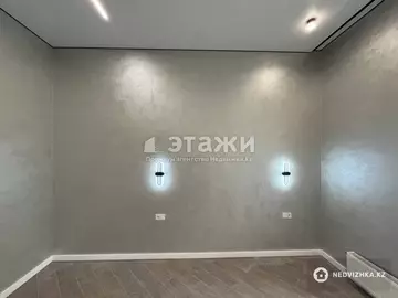57 м², 2-комнатная квартира, этаж 1 из 17, 57 м², изображение - 0