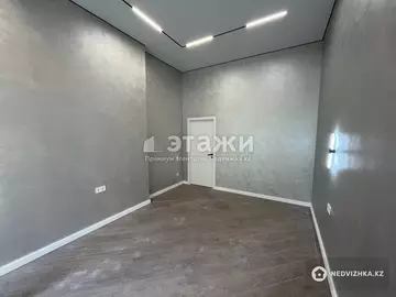 57 м², 2-комнатная квартира, этаж 1 из 17, 57 м², изображение - 1