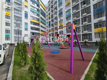 1-комнатная квартира, этаж 3 из 10, 38 м²