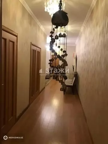 2-комнатная квартира, этаж 13 из 16, 105 м²