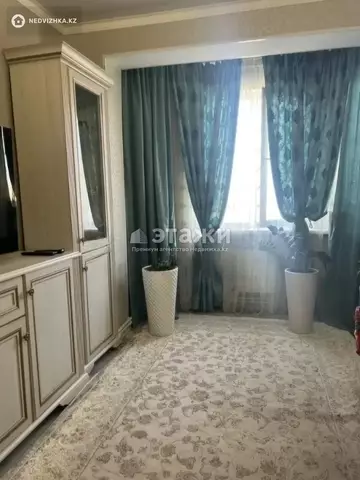 2-комнатная квартира, этаж 11 из 13, 55 м²