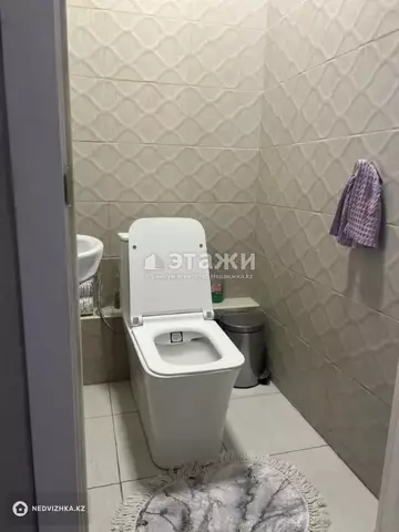 2-комнатная квартира, этаж 11 из 13, 55 м²
