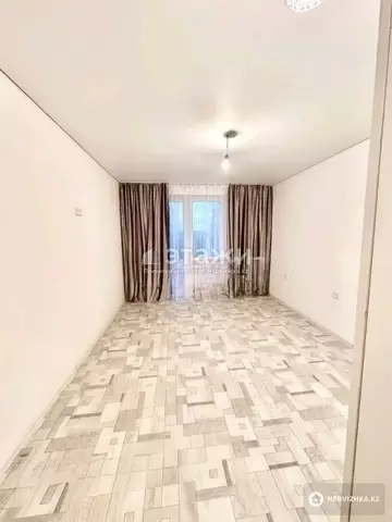 1-комнатная квартира, этаж 3 из 9, 33 м²