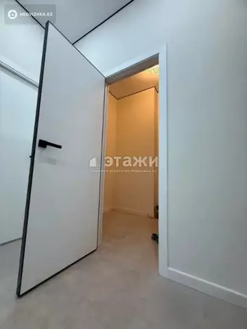 2-комнатная квартира, этаж 6 из 18, 40 м²