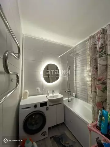 3-комнатная квартира, этаж 3 из 5, 82 м²