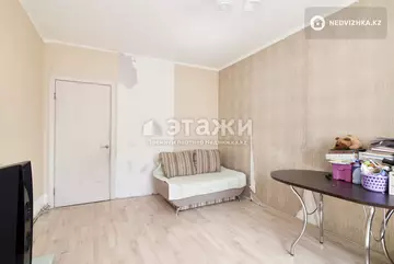 55.7 м², 3-комнатная квартира, этаж 4 из 5, 56 м², изображение - 2