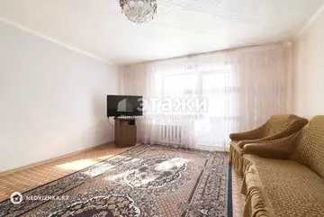 4-комнатная квартира, этаж 2 из 6, 85 м²