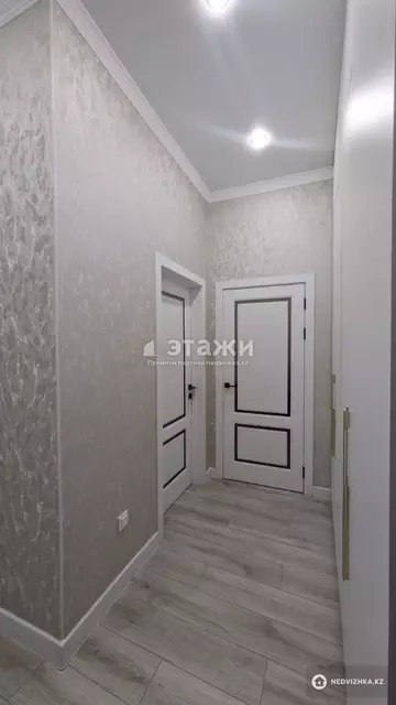 3-комнатная квартира, этаж 11 из 11, 65 м²