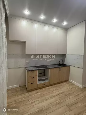 1-комнатная квартира, этаж 9 из 17, 40 м²