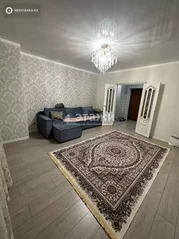 2-комнатная квартира, этаж 8 из 12, 68 м²