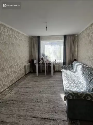 2-комнатная квартира, этаж 1 из 10, 58 м²