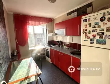 3-комнатная квартира, этаж 5 из 5, 60 м²