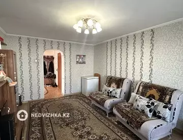 3-комнатная квартира, этаж 5 из 5, 60 м²