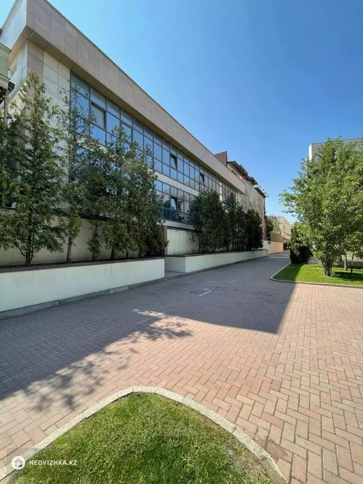 524 м², Офисное помещение, этаж 1 из 3, иное, 524 м², изображение - 1