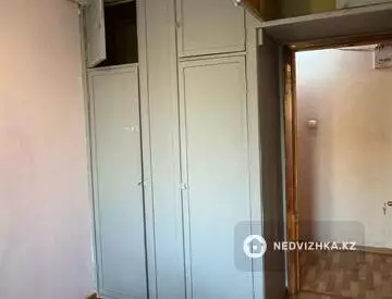 2-комнатная квартира, этаж 4 из 4, 43 м²