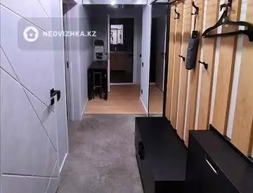 2-комнатная квартира, этаж 2 из 5, 56 м²