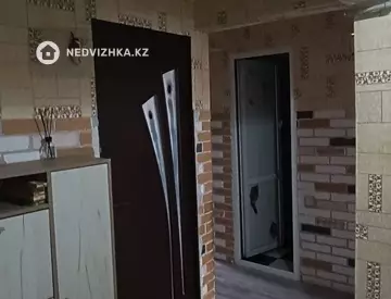 4-комнатная квартира, этаж 5 из 5, 80 м²