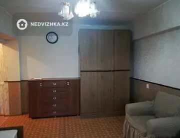 1-комнатная квартира, этаж 1 из 5, 33 м²