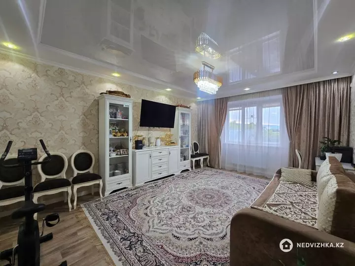 111 м², 3-комнатная квартира, этаж 4 из 12, 111 м², изображение - 1