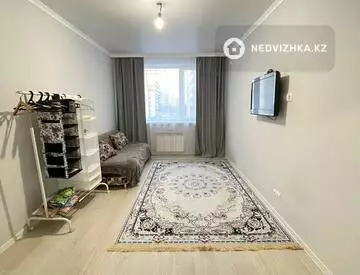 1-комнатная квартира, этаж 3 из 9, 39 м²