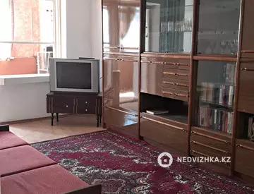 3-комнатная квартира, этаж 3 из 4, 60 м²