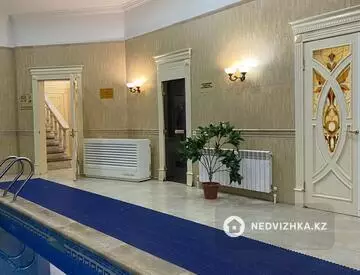 8-комнатный дом, 15 соток, 1 200 м²