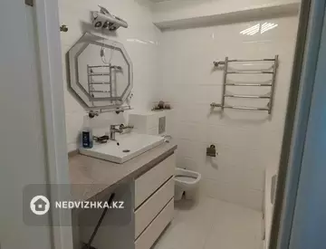 3-комнатная квартира, этаж 10 из 10, 83 м²