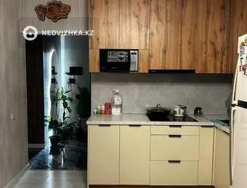 2-комнатная квартира, этаж 3 из 5, 51 м²