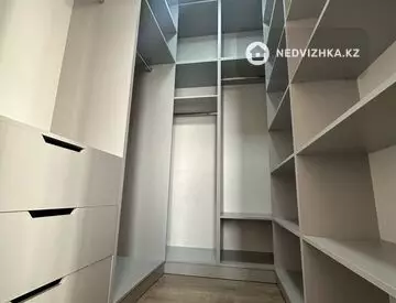 3-комнатная квартира, этаж 19 из 20, 105 м²