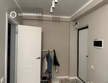 2-комнатная квартира, этаж 1 из 5, 53 м²