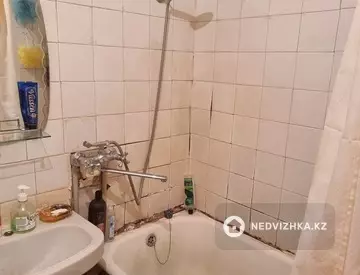 3-комнатная квартира, этаж 3 из 5, 54 м²