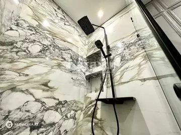 3-комнатная квартира, этаж 9 из 9, 88 м²