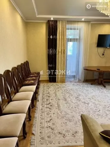 3-комнатная квартира, этаж 2 из 2, 72 м²