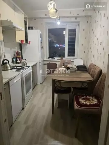 3-комнатная квартира, этаж 7 из 9, 63 м²