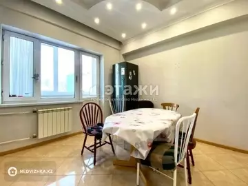 3-комнатная квартира, этаж 4 из 6, 105 м²